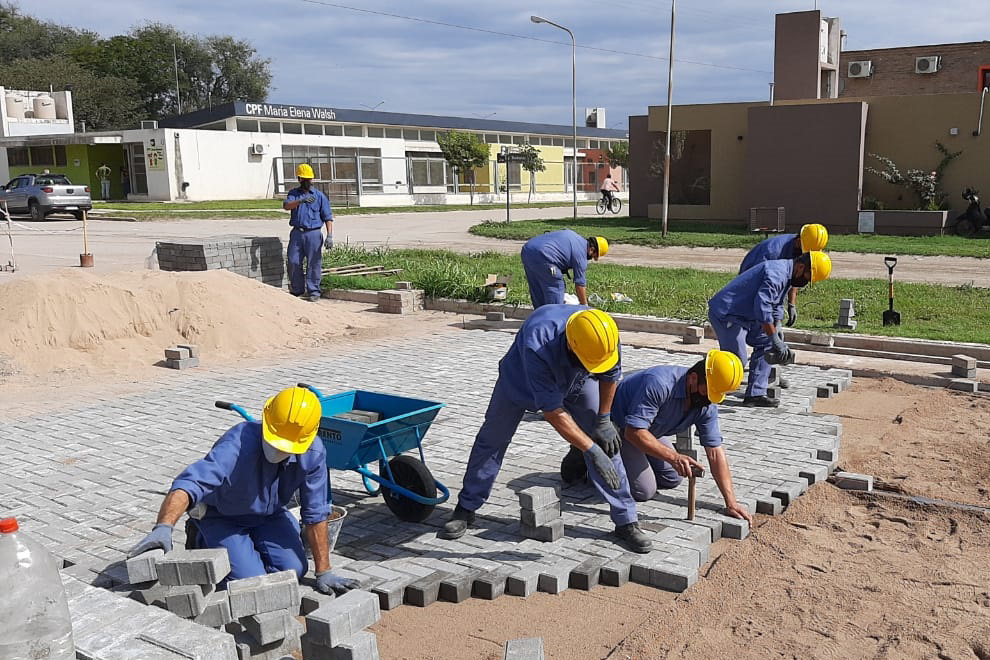 Lee más sobre el artículo Avanza en Villa María el programa para internos carcelarios “Manos a la obra”