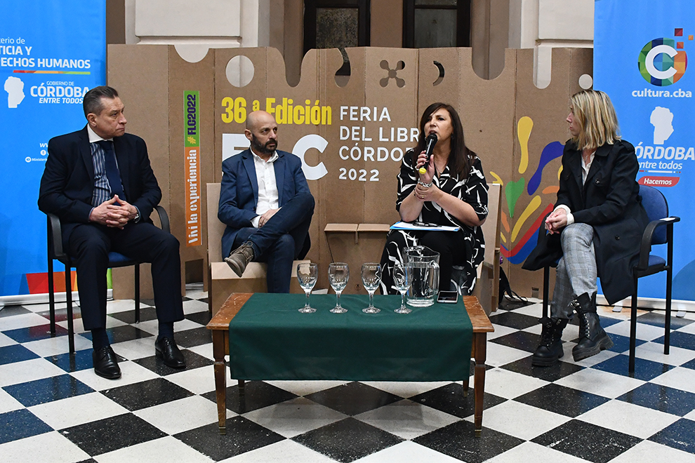 Lee más sobre el artículo El programa “Cultura en la Cárcel” presente en la Feria del Libro