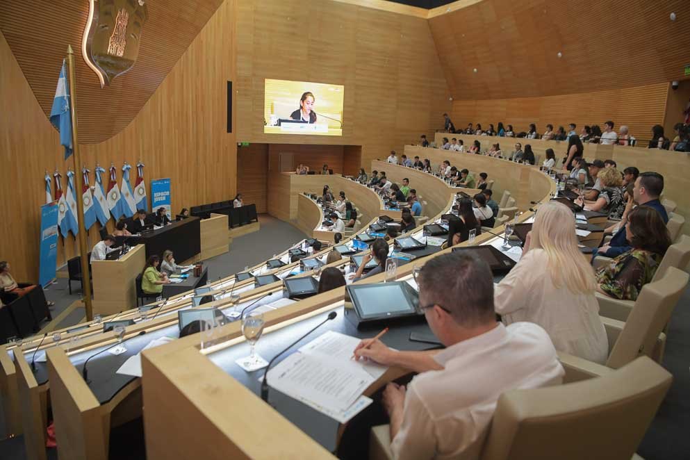 Lee más sobre el artículo Adolescentes presentaron sus recomendaciones de gestión pública a autoridades