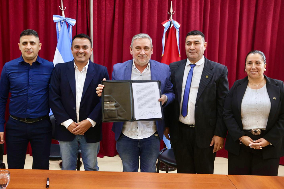 Lee más sobre el artículo Internos fabricarán adoquines para instituciones educativas y deportivas en Cruz del Eje