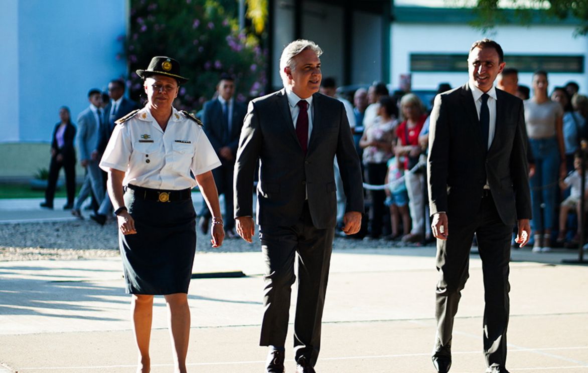 Lee más sobre el artículo Llaryora anunció la incorporación de 575 miembros al Servicio Penitenciario en 2026
